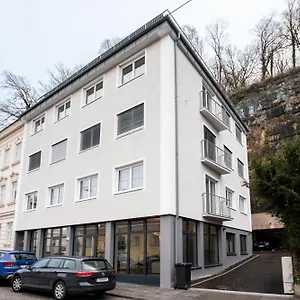 Magazin Hotel